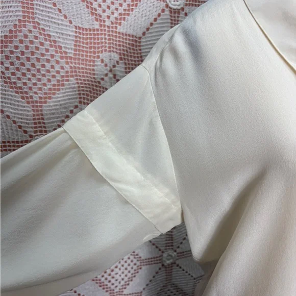 ba&sh 100% Silk Cream Blouse • Relaxed Fit - Picture 7 of 10